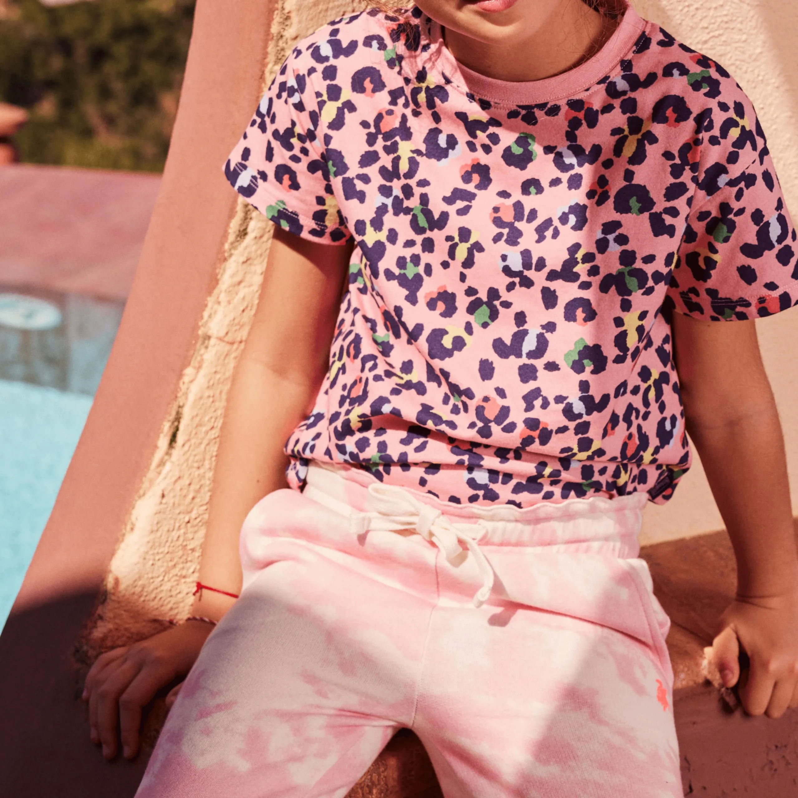 Shop Vilebrequin Girls Jogger Pants Tie & Dye Starfruit/Pink