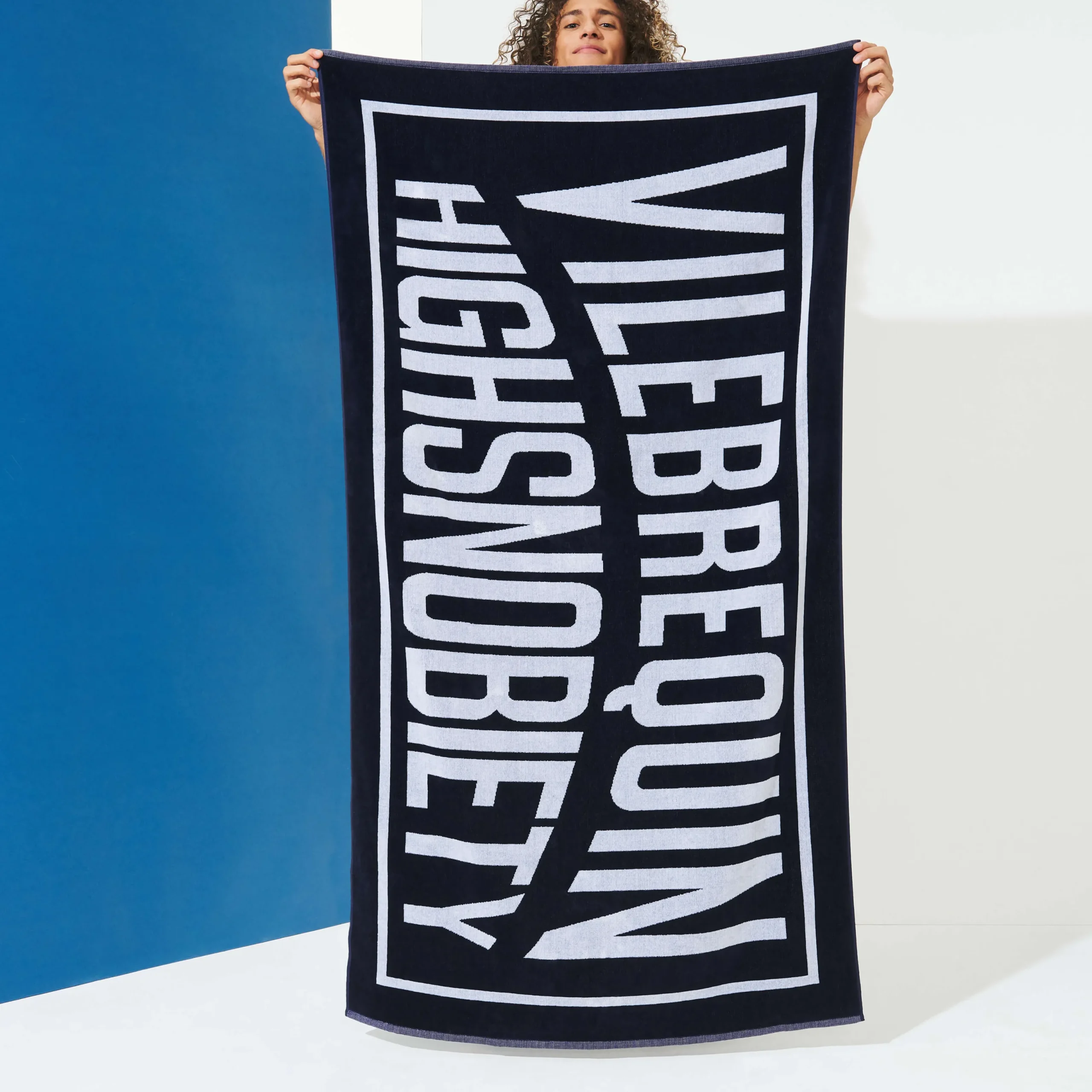New Vilebrequin Logo Beach Towel - X Highsnobiety Deep Blue/Blue