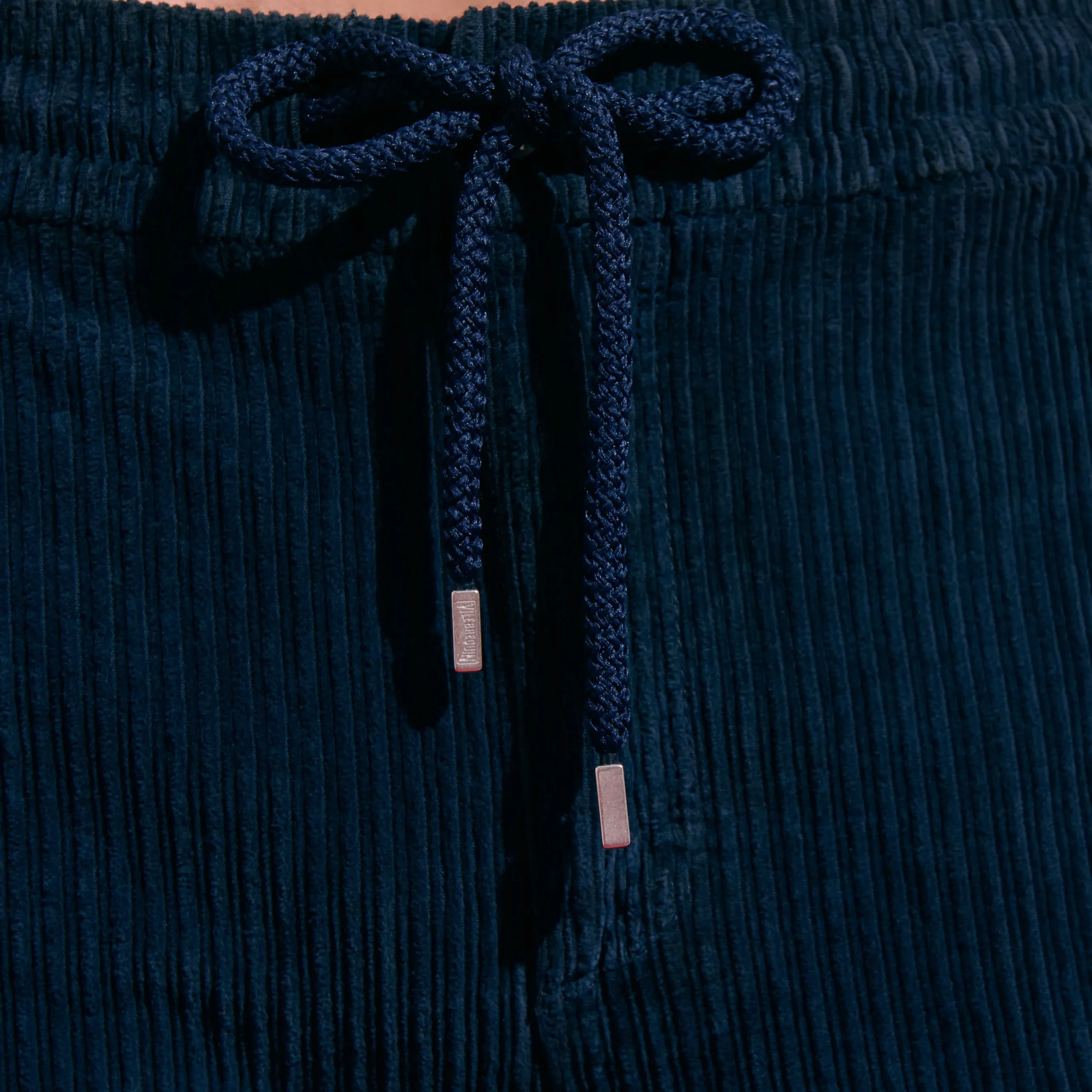 Fashion Vilebrequin Men Corduroy Large Lines Jogging Pants Solid Navy/Blue