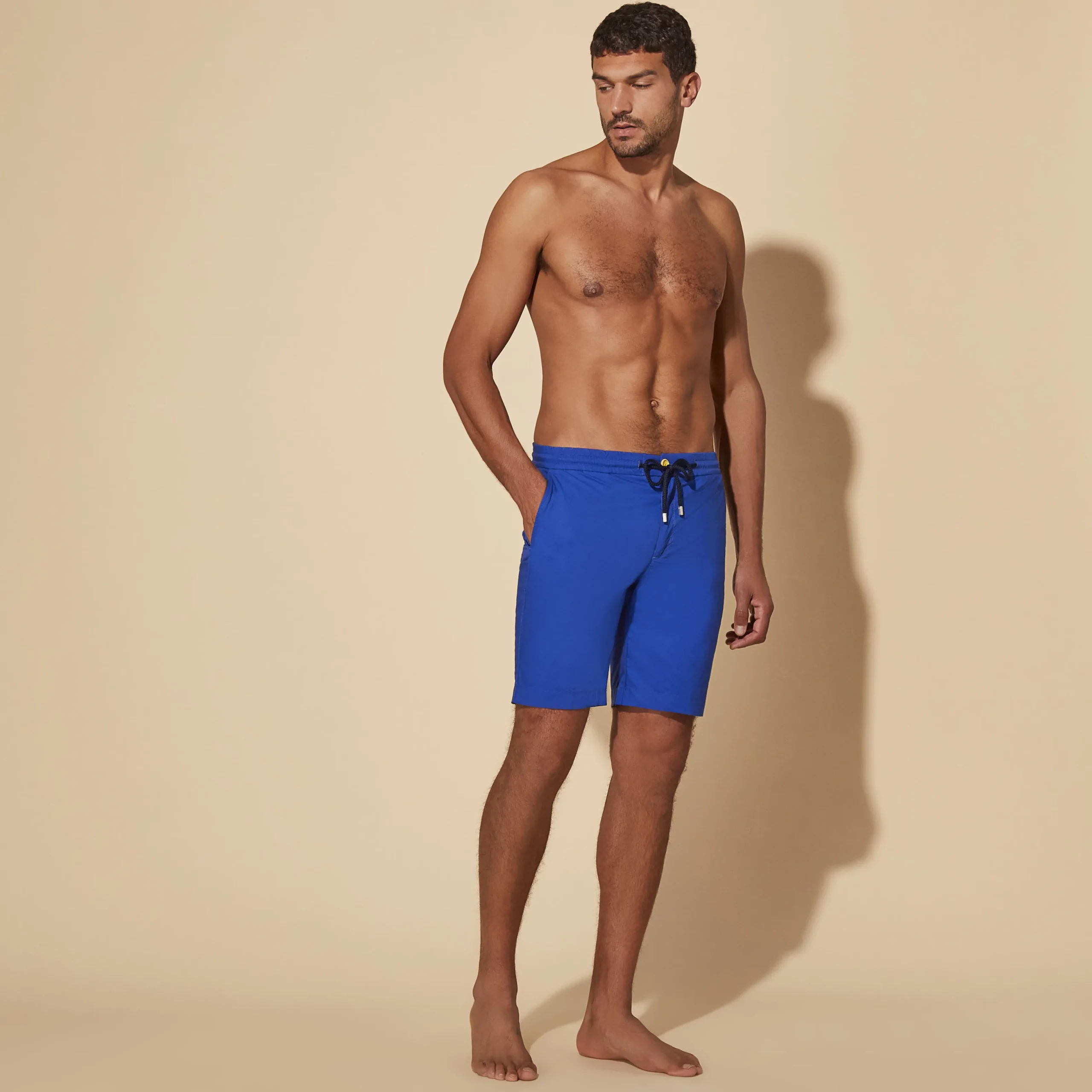 Shop Vilebrequin Men Jogging Gabardine Stretch Bermuda Shorts Purple Blue/Blue