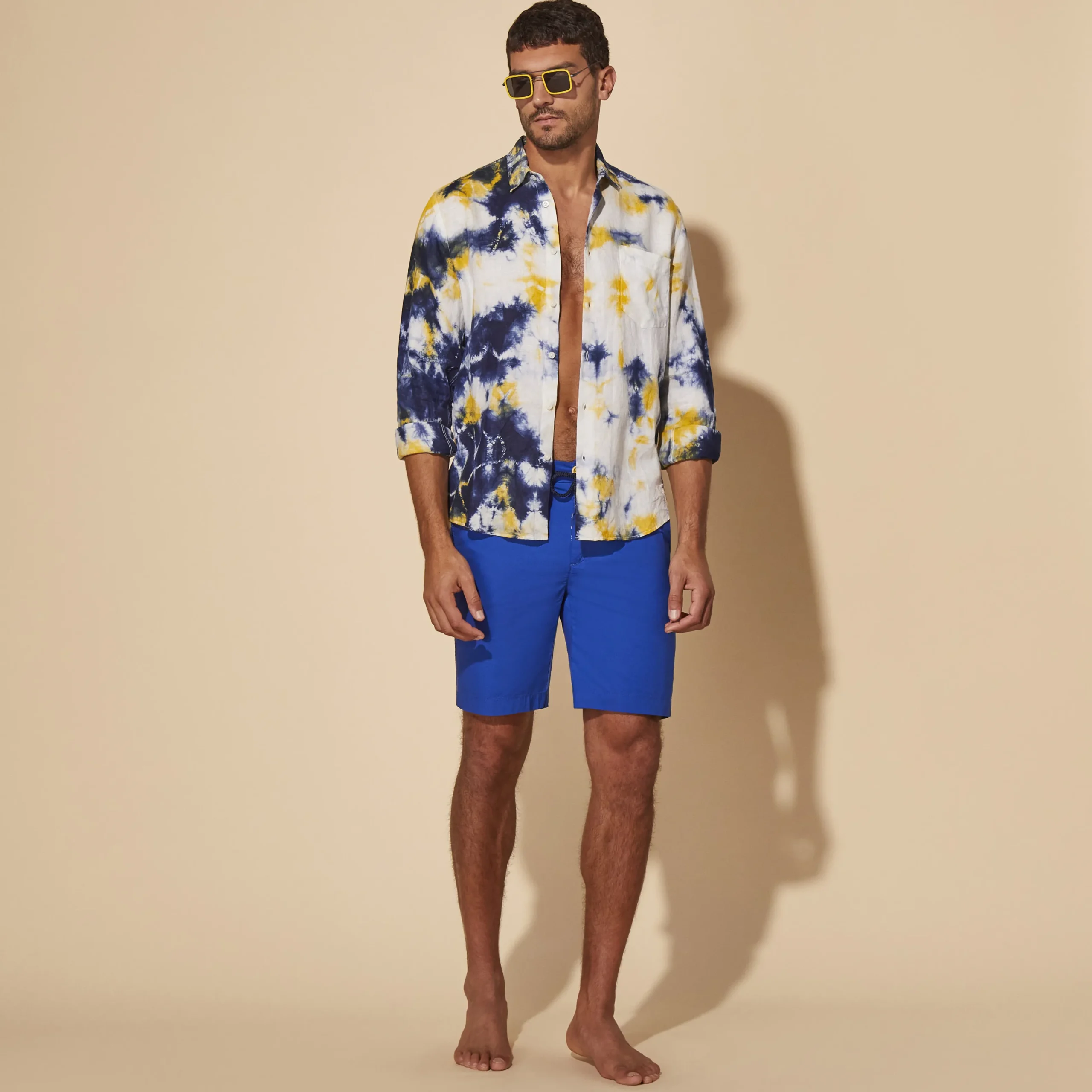 Shop Vilebrequin Men Jogging Gabardine Stretch Bermuda Shorts Purple Blue/Blue