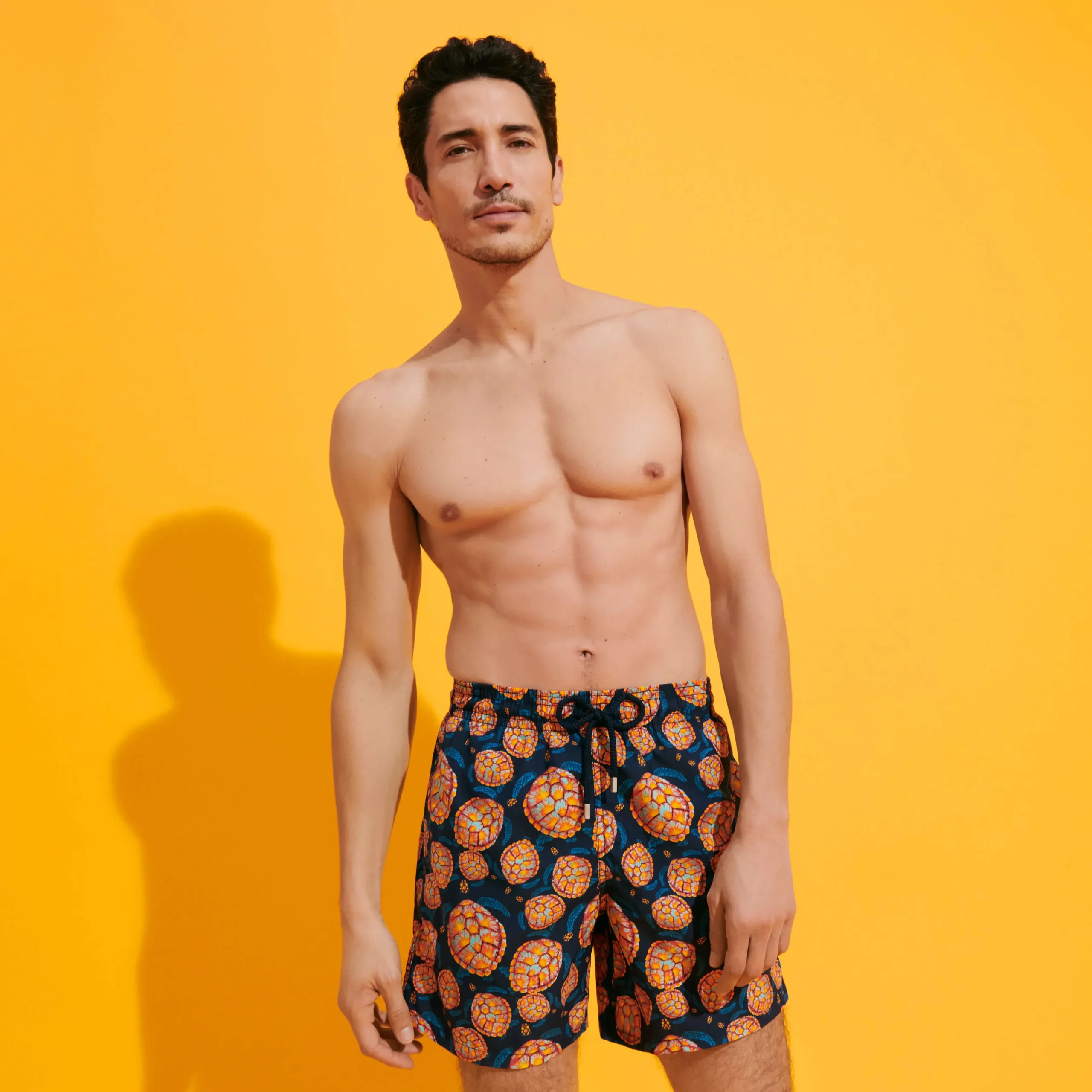 Discount Vilebrequin Men Swim Trunks Carapaces Navy/Blue