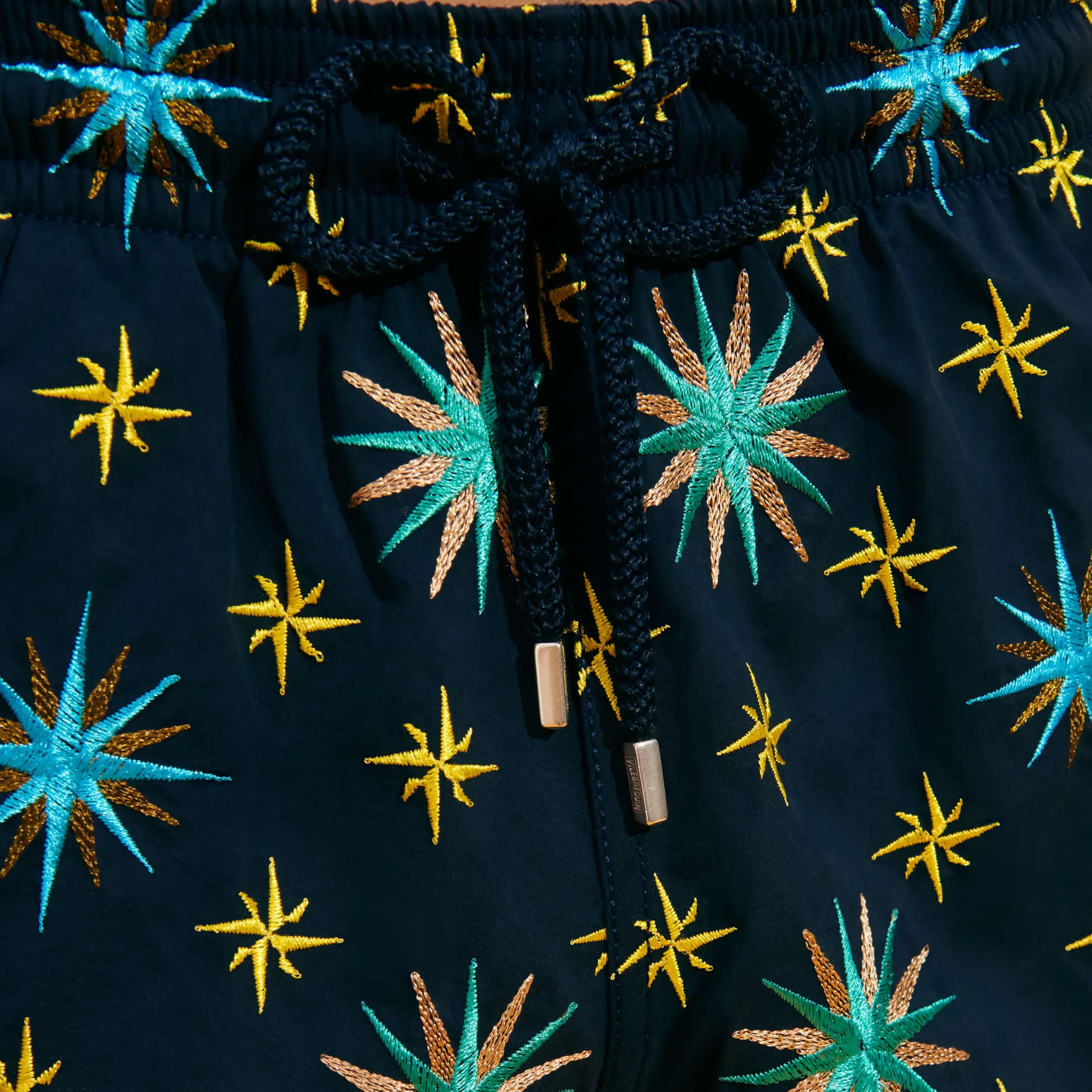 Discount Vilebrequin Men Swim Trunks Embroidered Sud - Limited Edition Navy/Blue
