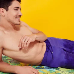 Discount Vilebrequin Men Swim Trunks Water-Reactive Ronde De Tortues Purple Blue/Blue