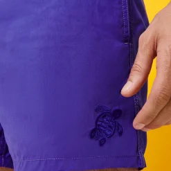Discount Vilebrequin Men Swim Trunks Water-Reactive Ronde De Tortues Purple Blue/Blue